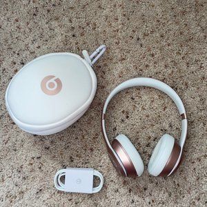 BEATS Solo3 Wireless On-Ear Headphones
